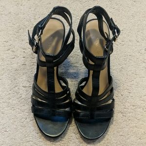 Nine West Windivine t-strap gladiator sandal heels